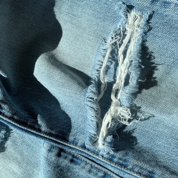 Current/Elliott chopped mid waist boyfriend jean - Picture 9 of 11